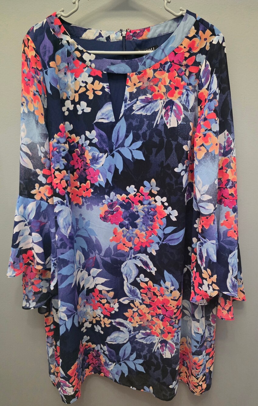 Roz & Ali Size 16 Navy Floral Shift Dress Bell Sleeves Multicolor